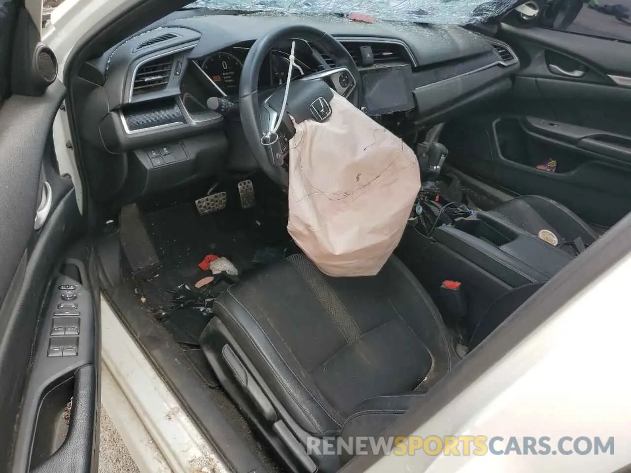 8 Photograph of a damaged car 19XFC2F89KE008666 HONDA CIVIC 2019