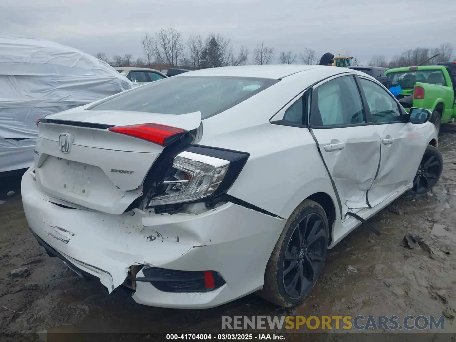 4 Photograph of a damaged car 19XFC2F89KE013334 HONDA CIVIC 2019