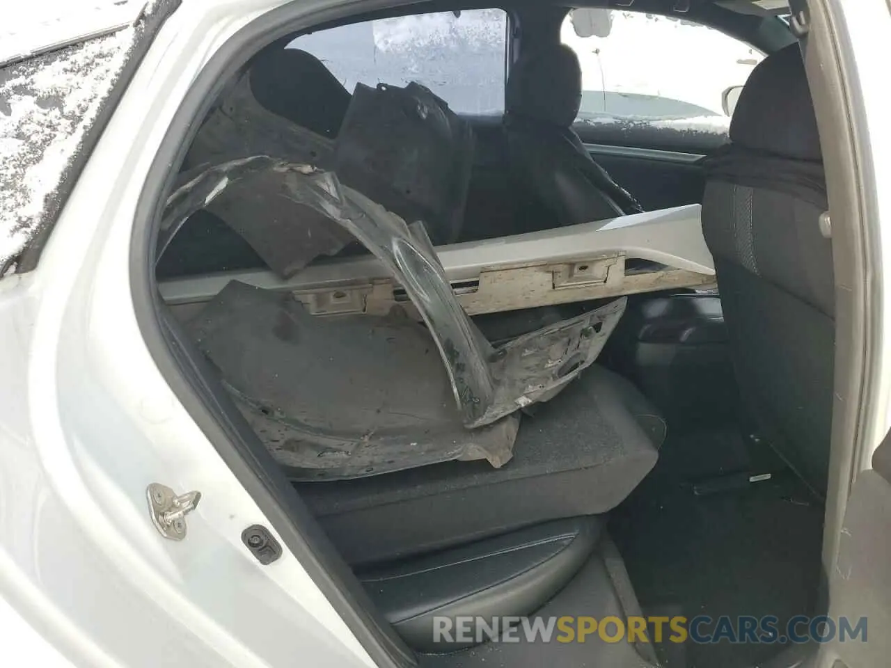 10 Photograph of a damaged car 19XFC2F8XKE019918 HONDA CIVIC 2019