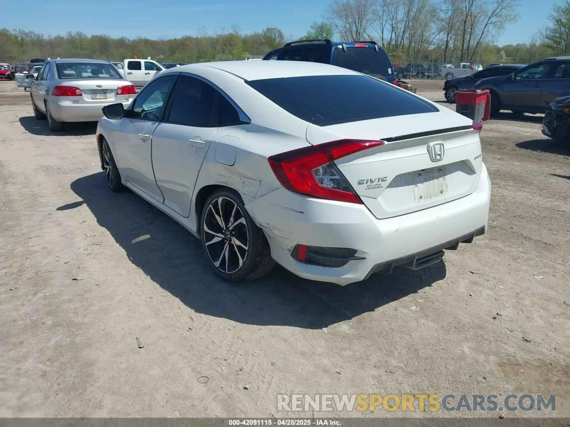 3 Photograph of a damaged car 19XFC2F8XKE026657 HONDA CIVIC 2019