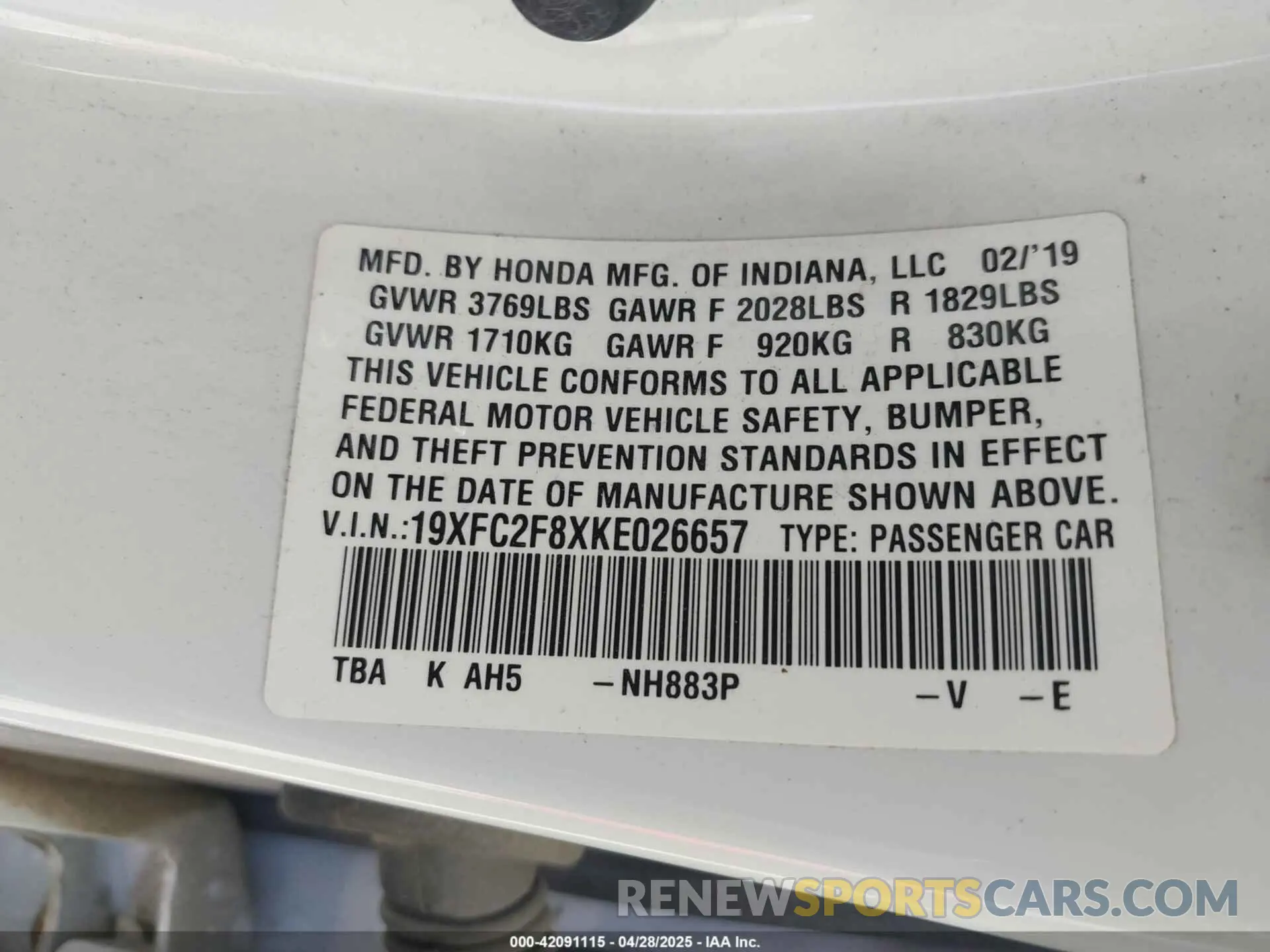 9 Photograph of a damaged car 19XFC2F8XKE026657 HONDA CIVIC 2019