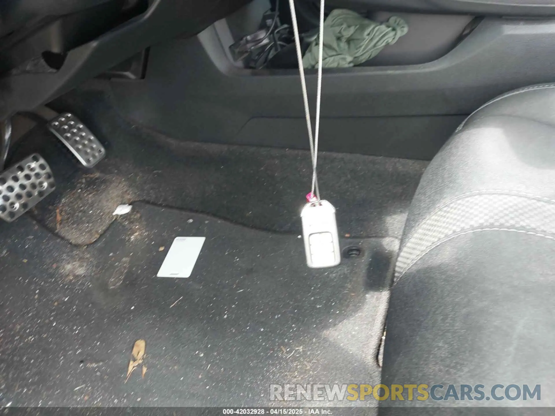 11 Photograph of a damaged car 19XFC2F8XKE035939 HONDA CIVIC 2019