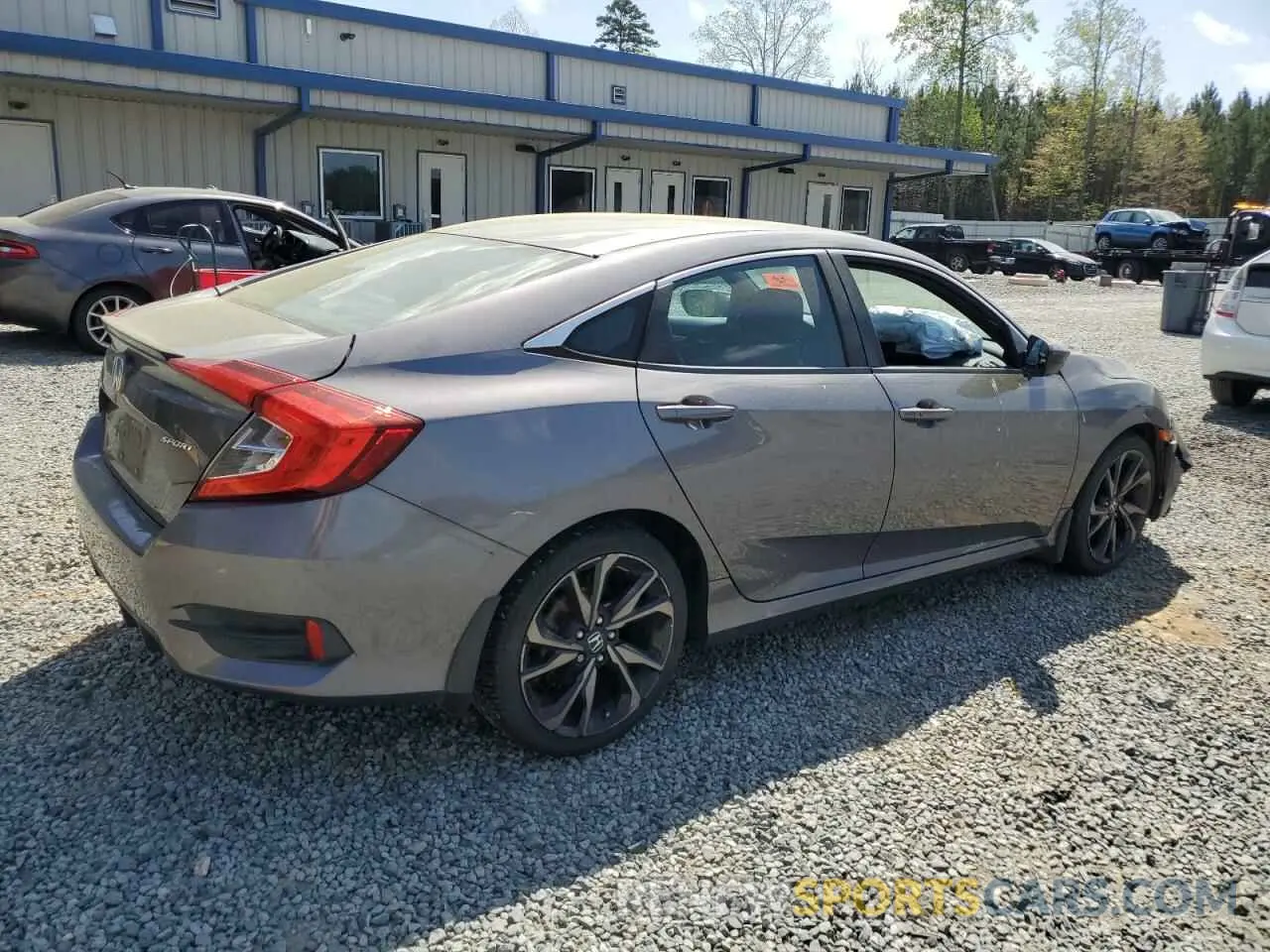 3 Photograph of a damaged car 19XFC2F8XKE037559 HONDA CIVIC 2019