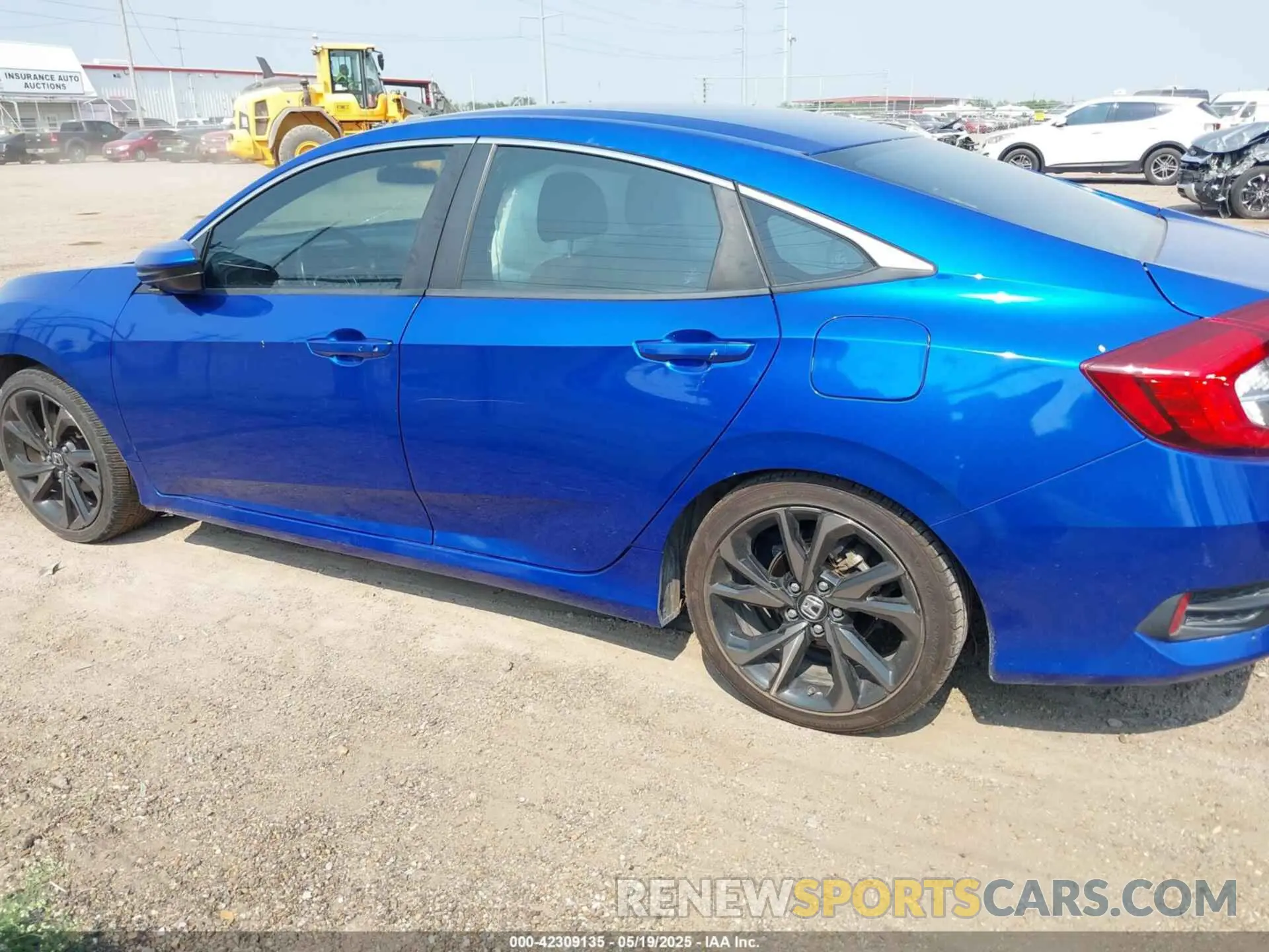 14 Photograph of a damaged car 19XFC2F8XKE045192 HONDA CIVIC 2019