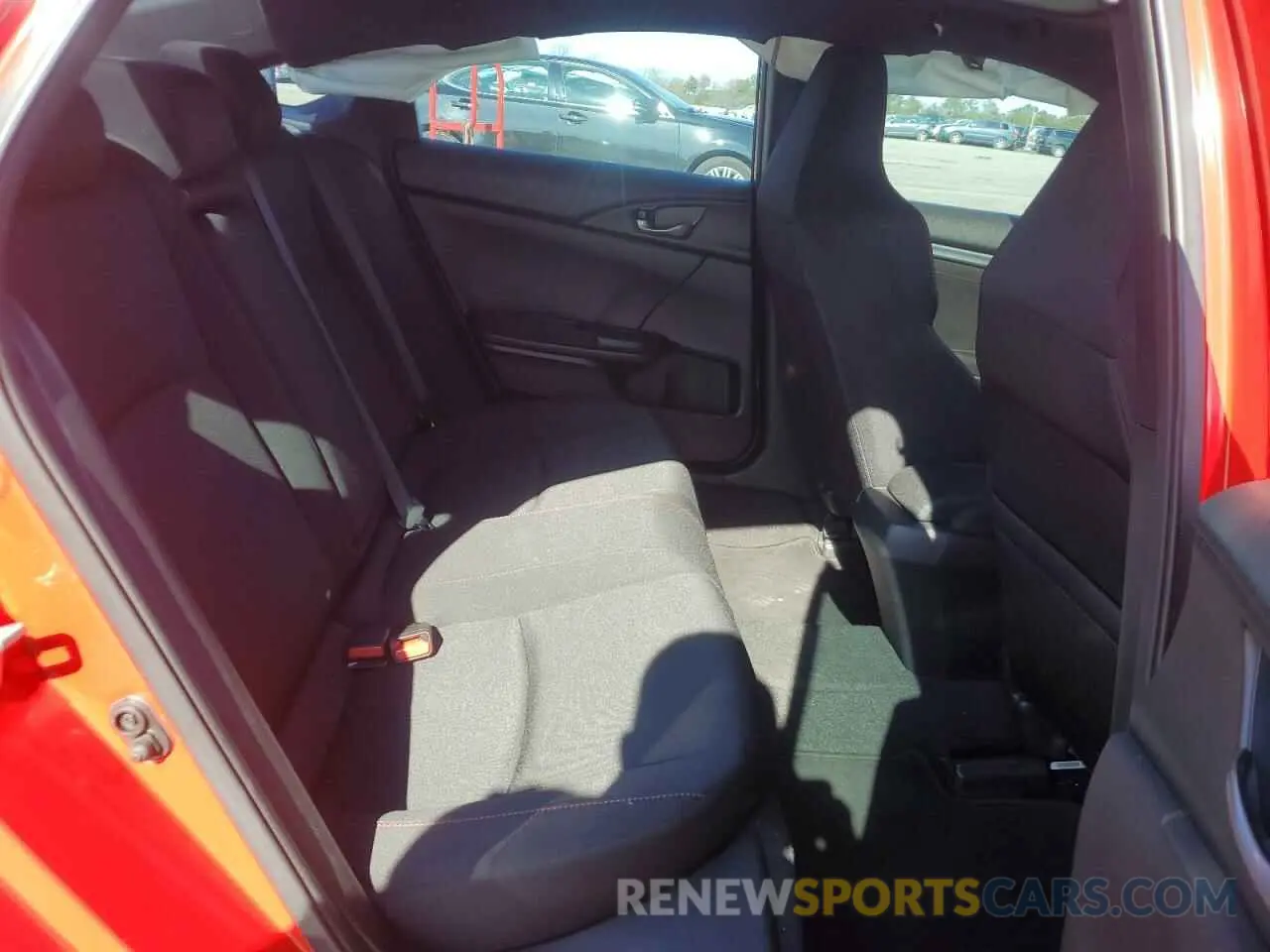 10 Photograph of a damaged car 2HGFC1E53KH707136 HONDA CIVIC 2019