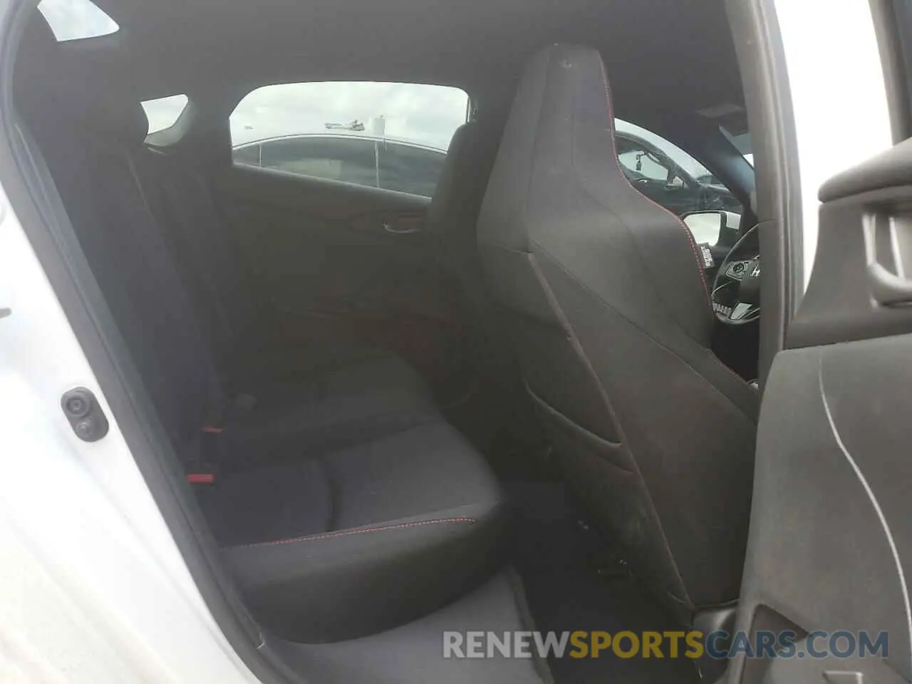 10 Photograph of a damaged car 2HGFC1E53KH707640 HONDA CIVIC 2019