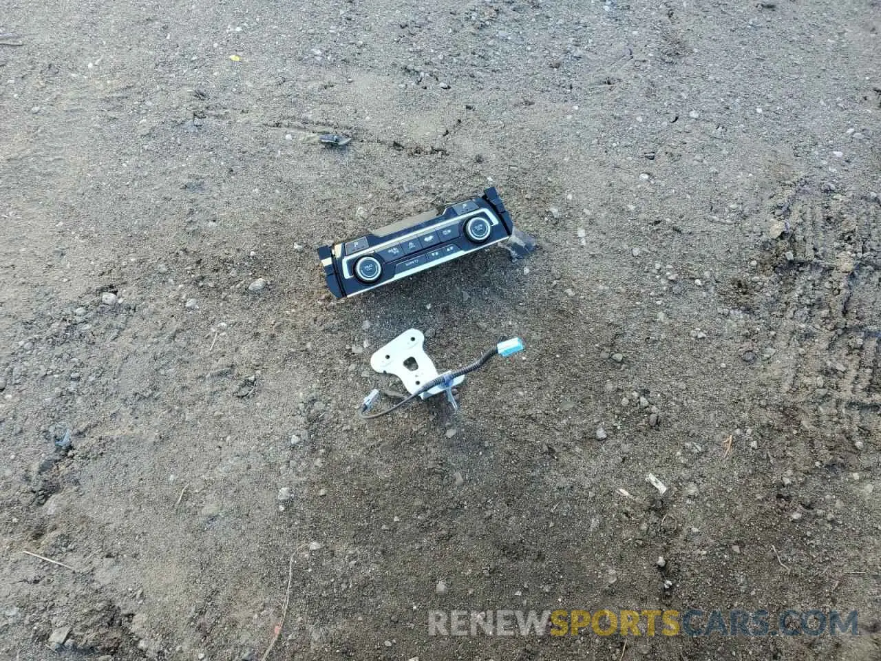12 Photograph of a damaged car 2HGFC1F98KH102840 HONDA CIVIC 2019