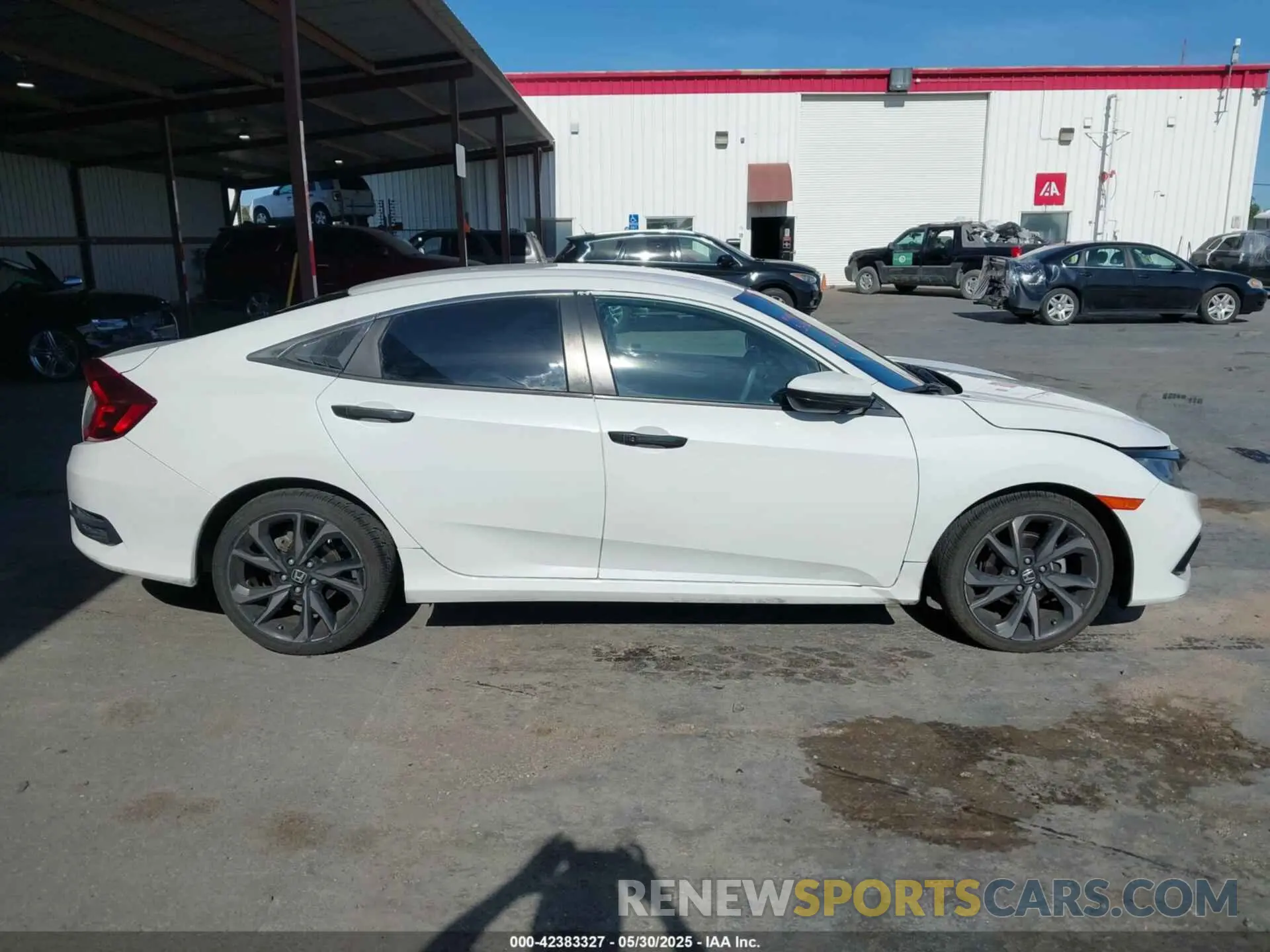 13 Photograph of a damaged car 2HGFC2E88KH501827 HONDA CIVIC 2019