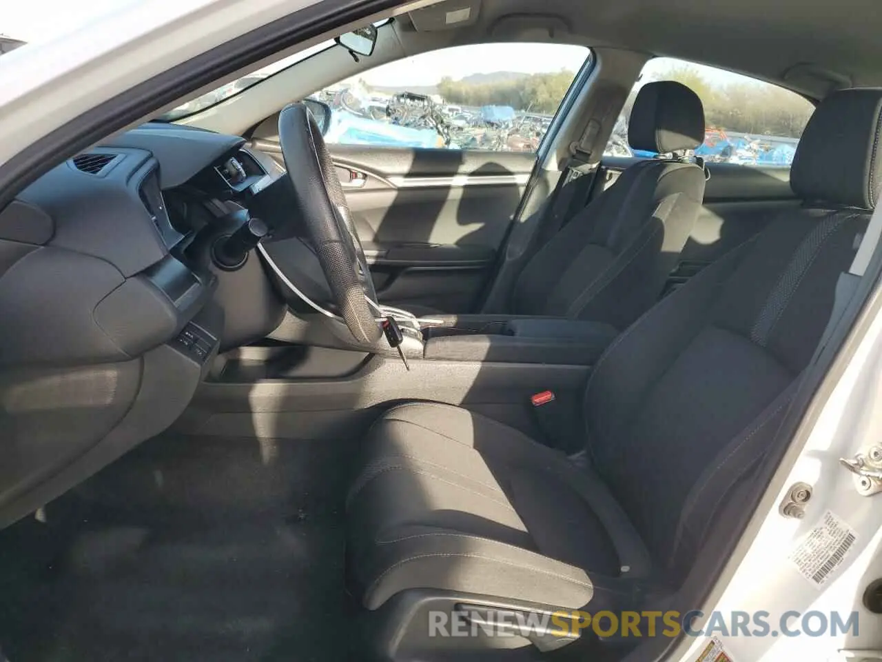 7 Photograph of a damaged car 2HGFC2F60KH504492 HONDA CIVIC 2019
