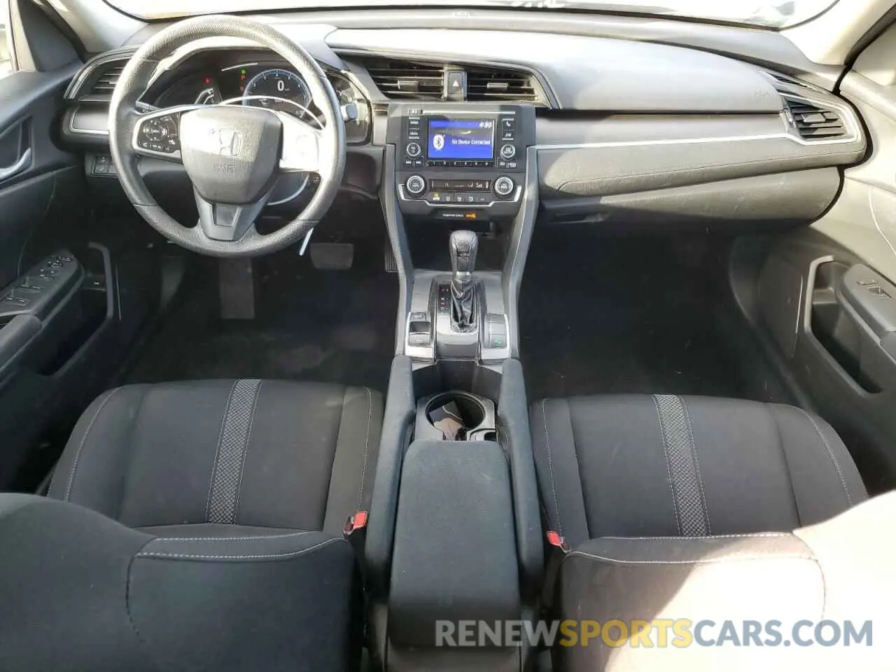 8 Photograph of a damaged car 2HGFC2F60KH504492 HONDA CIVIC 2019