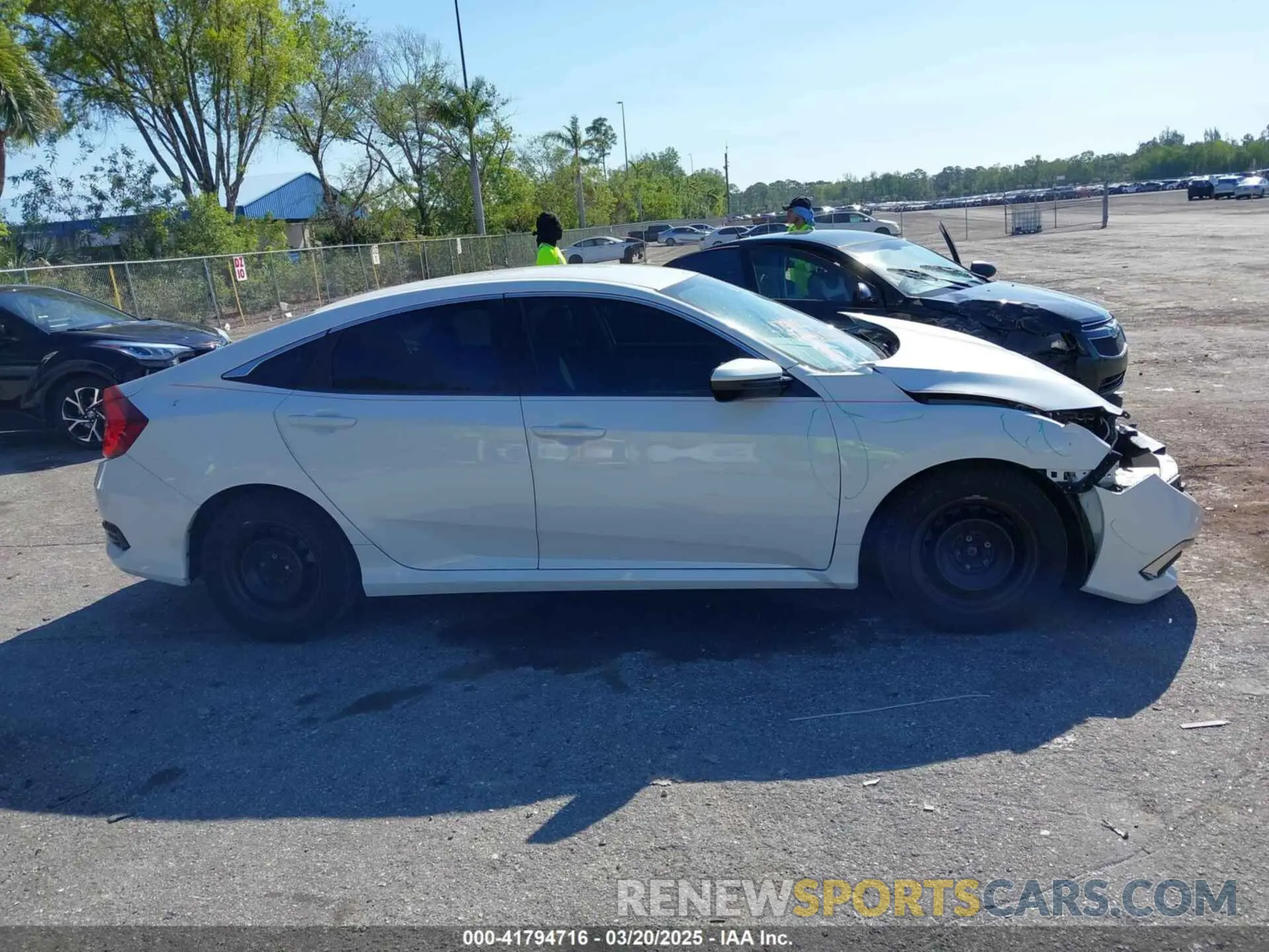 14 Photograph of a damaged car 2HGFC2F60KH515136 HONDA CIVIC 2019