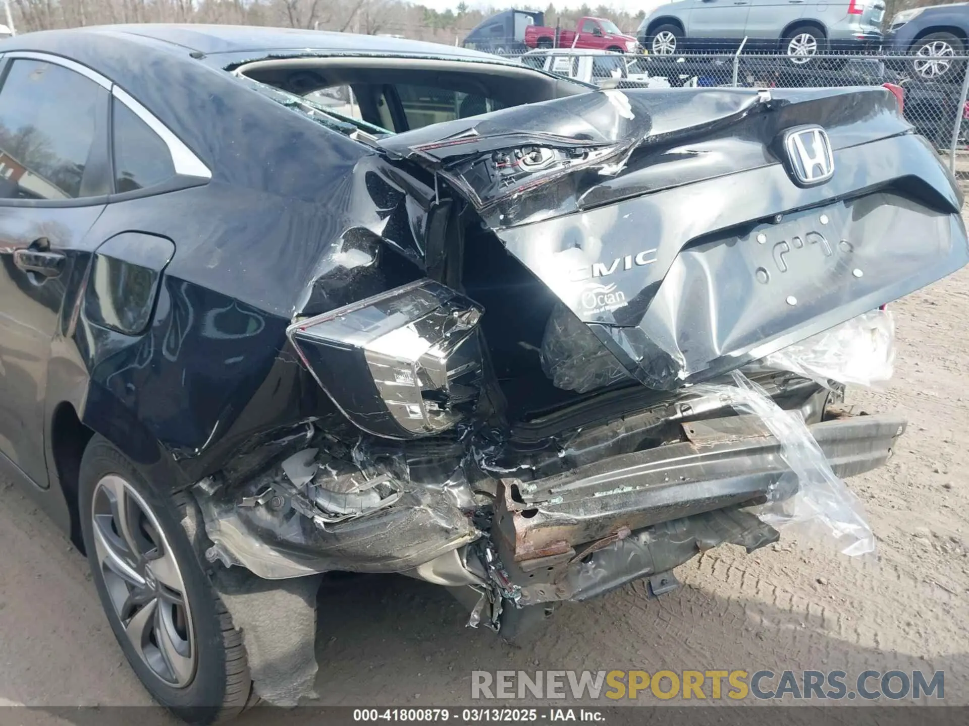 6 Photograph of a damaged car 2HGFC2F60KH550257 HONDA CIVIC 2019