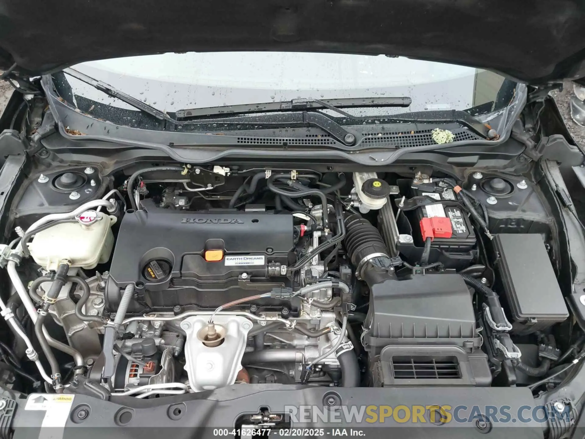 10 Photograph of a damaged car 2HGFC2F60KH555359 HONDA CIVIC 2019