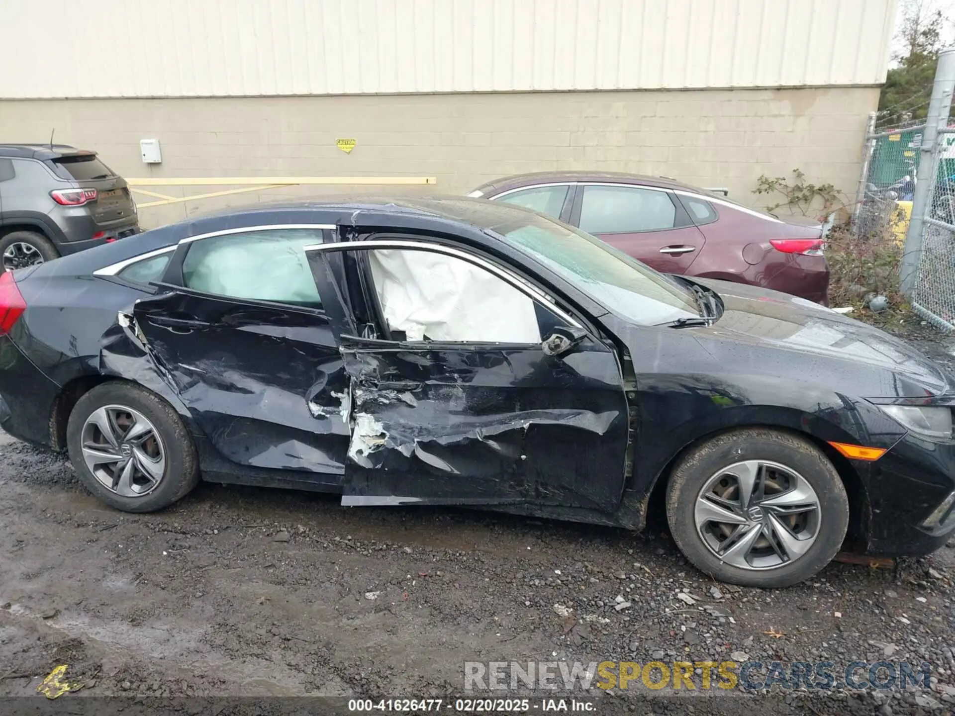 14 Photograph of a damaged car 2HGFC2F60KH555359 HONDA CIVIC 2019