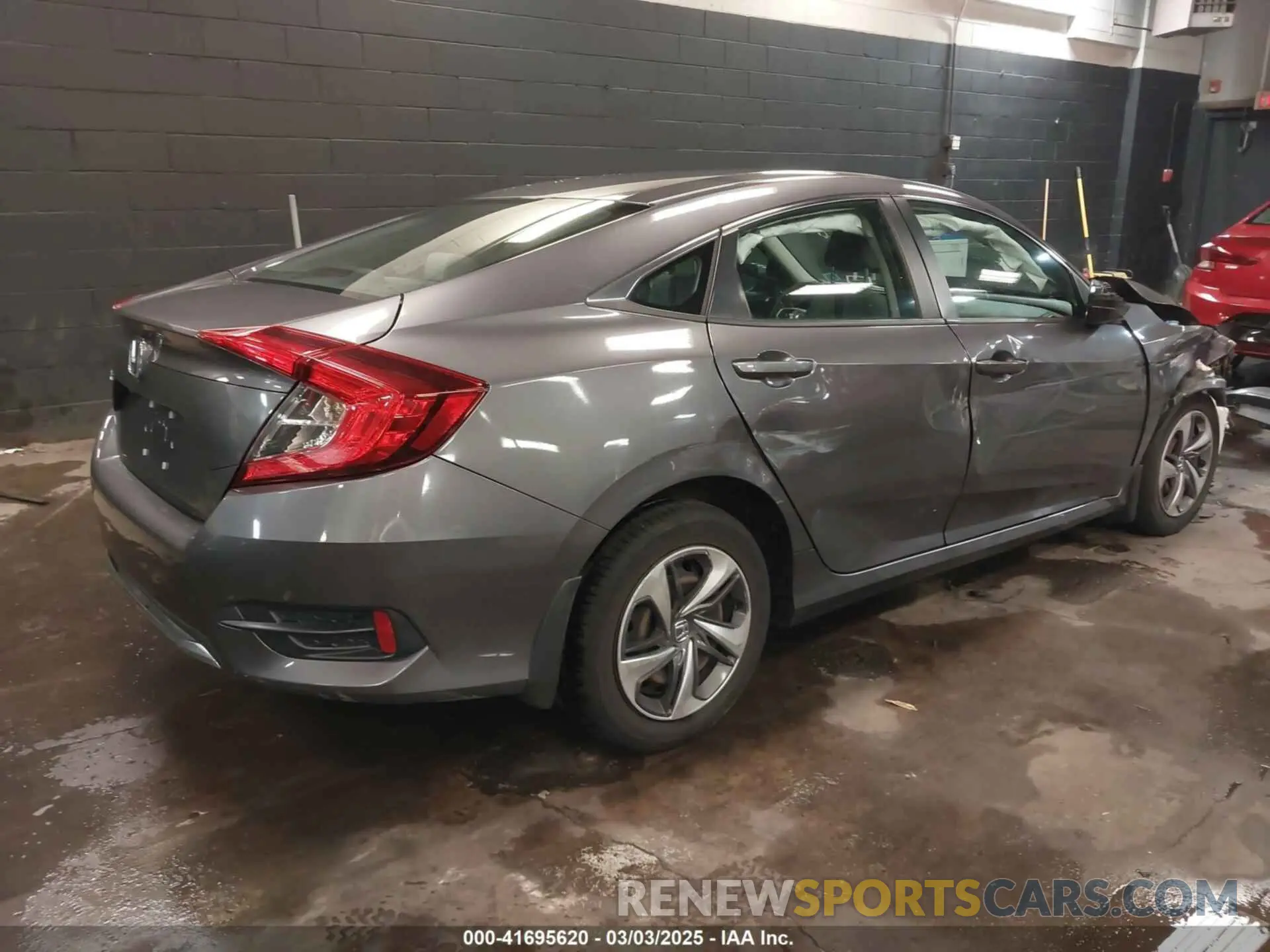 4 Photograph of a damaged car 2HGFC2F60KH556785 HONDA CIVIC 2019