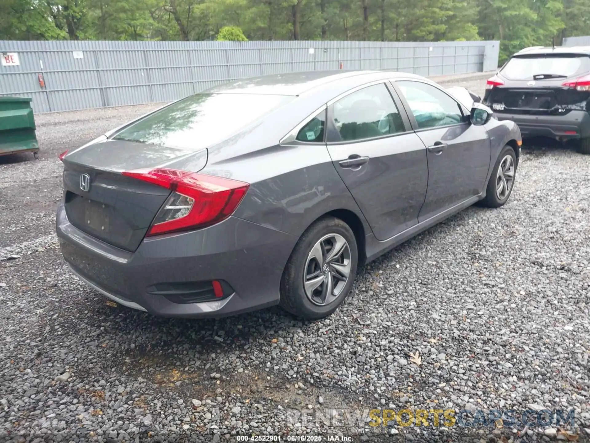 4 Photograph of a damaged car 2HGFC2F60KH562103 HONDA CIVIC 2019
