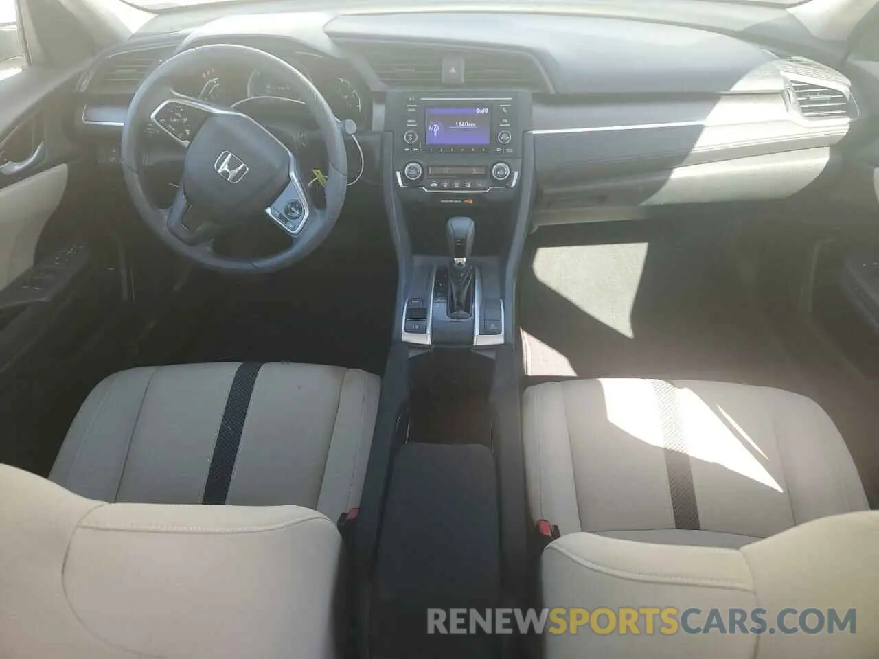 8 Photograph of a damaged car 2HGFC2F60KH562263 HONDA CIVIC 2019