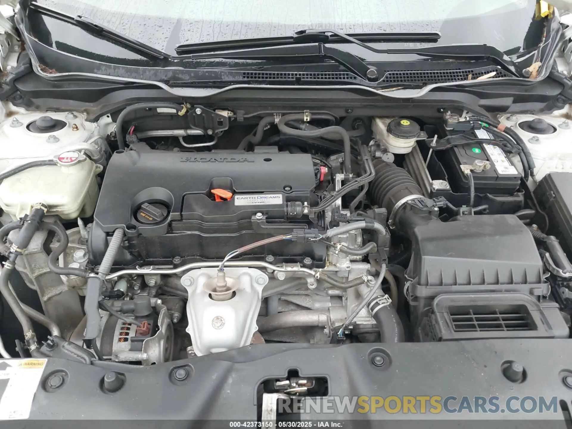 10 Photograph of a damaged car 2HGFC2F60KH564658 HONDA CIVIC 2019