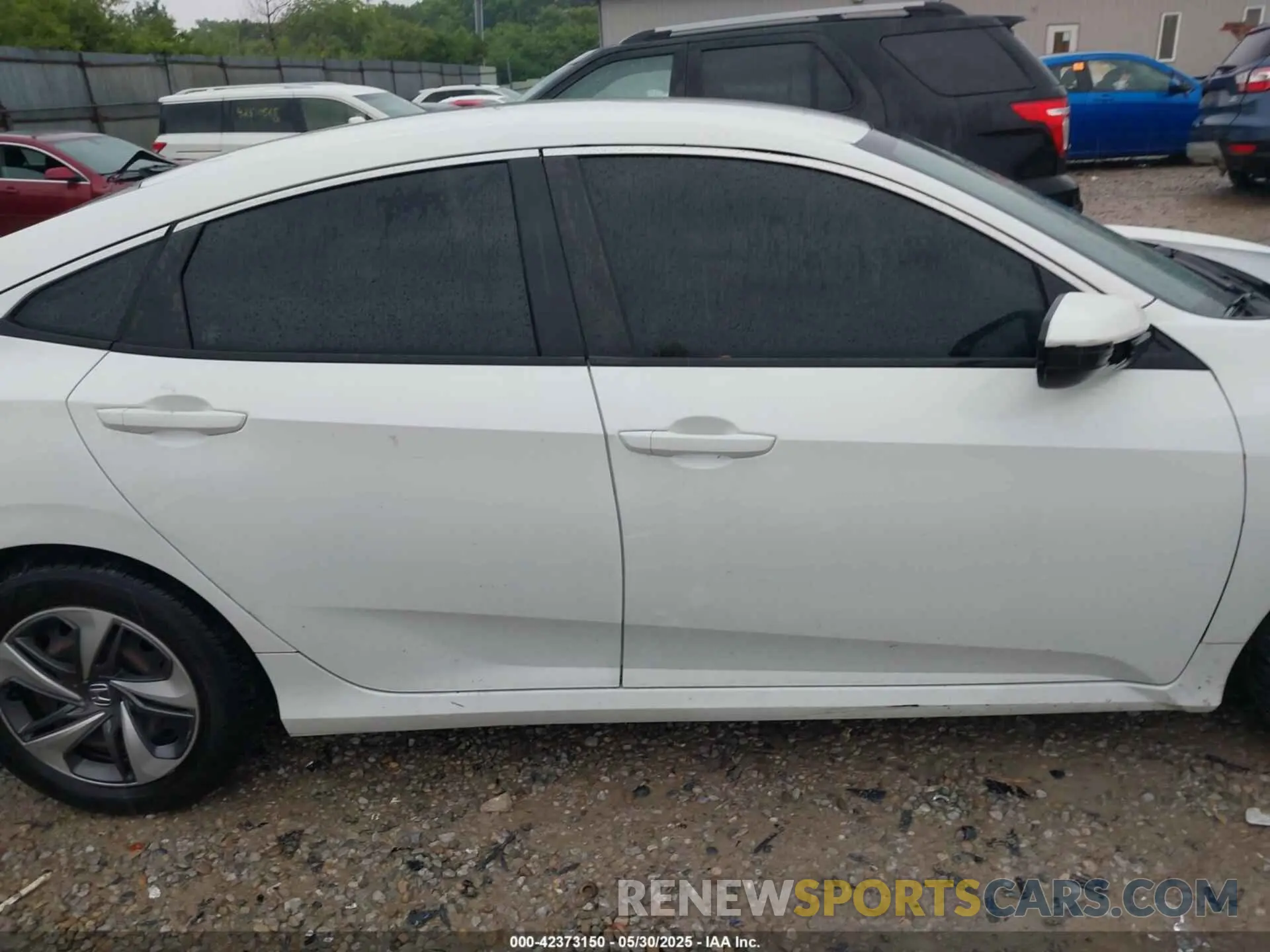 14 Photograph of a damaged car 2HGFC2F60KH564658 HONDA CIVIC 2019