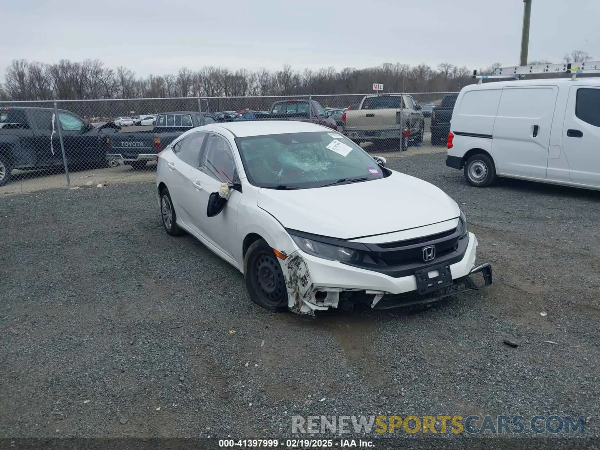 1 Photograph of a damaged car 2HGFC2F60KH573652 HONDA CIVIC 2019
