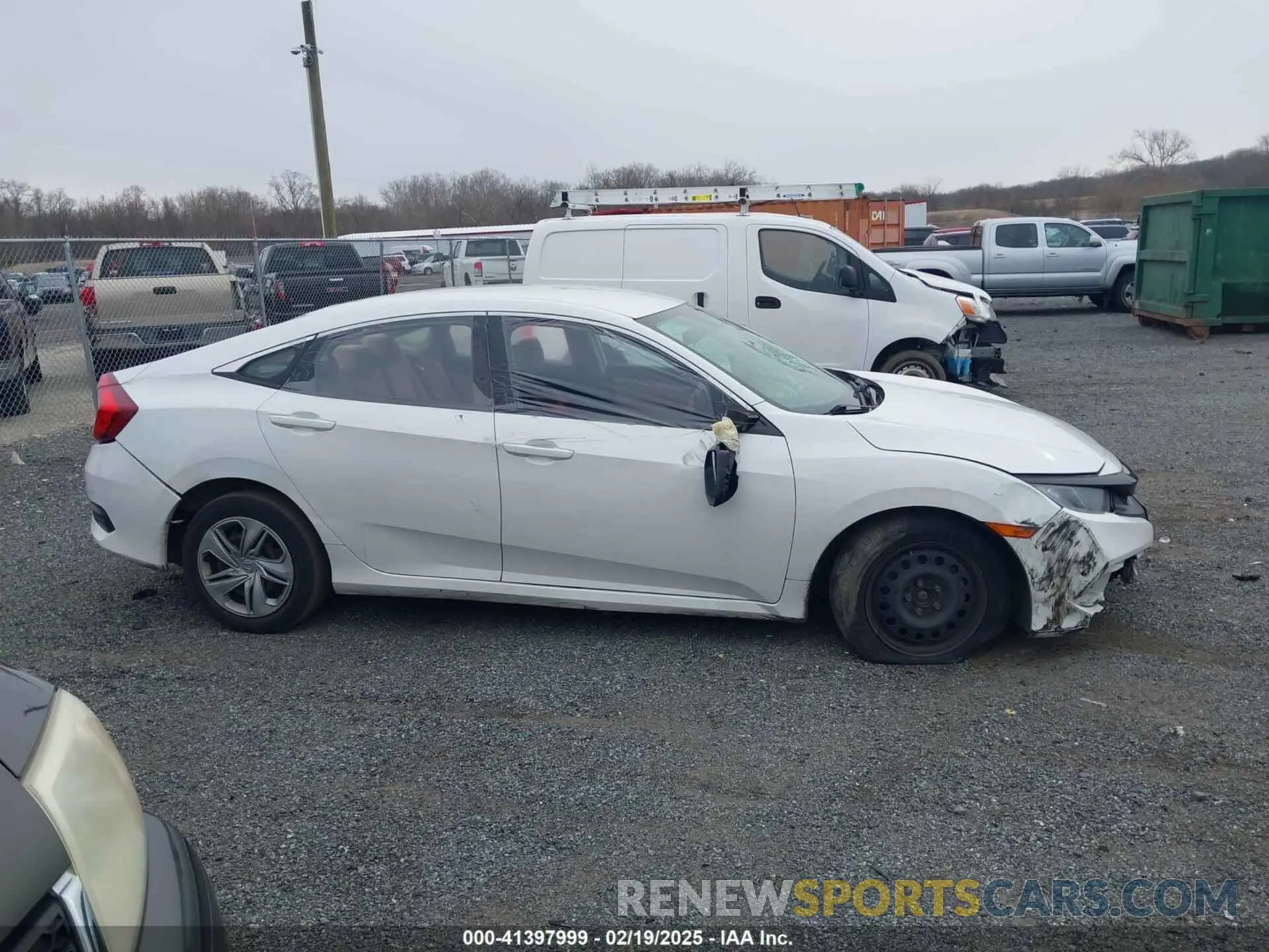 13 Photograph of a damaged car 2HGFC2F60KH573652 HONDA CIVIC 2019