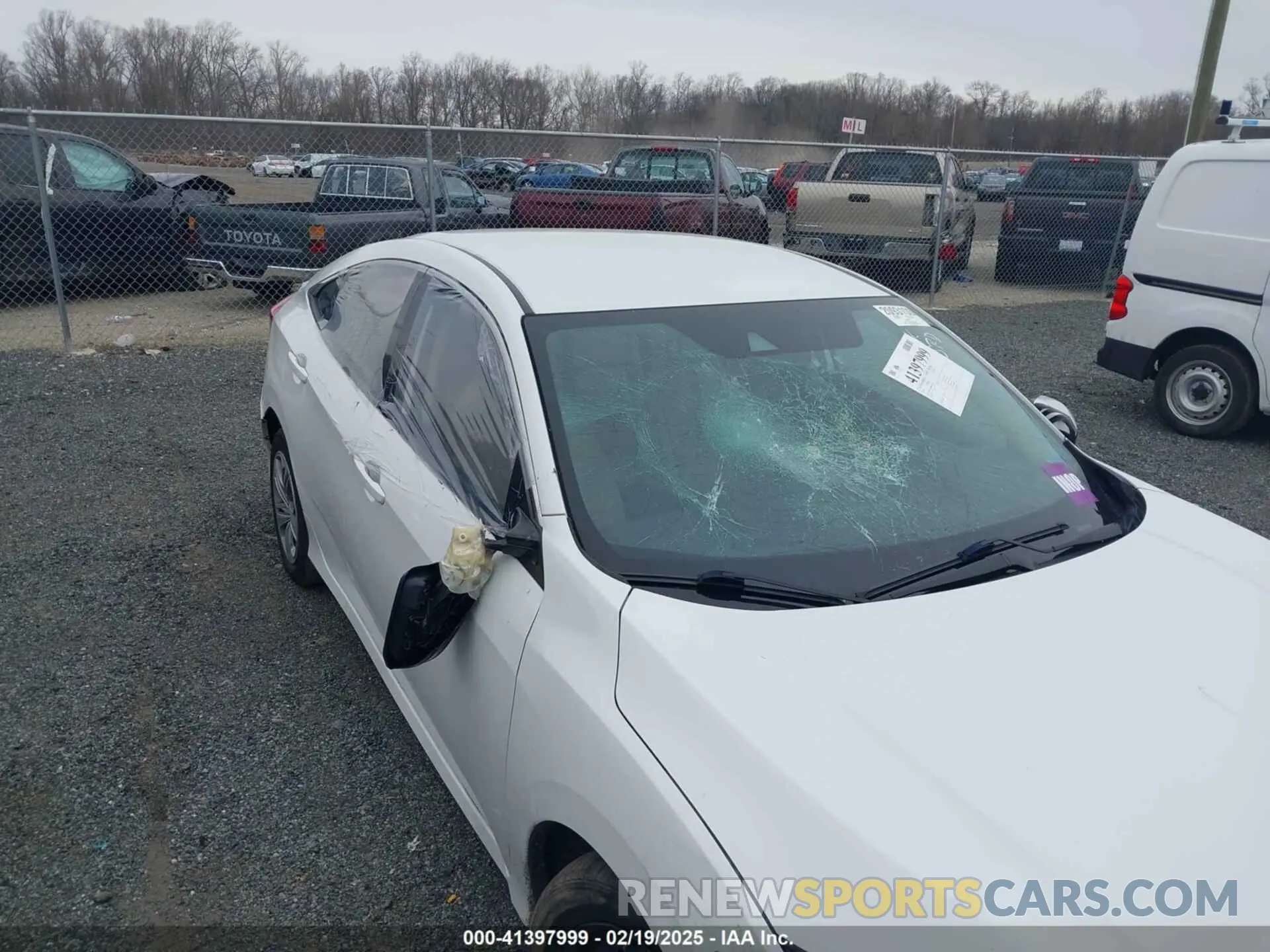 6 Photograph of a damaged car 2HGFC2F60KH573652 HONDA CIVIC 2019