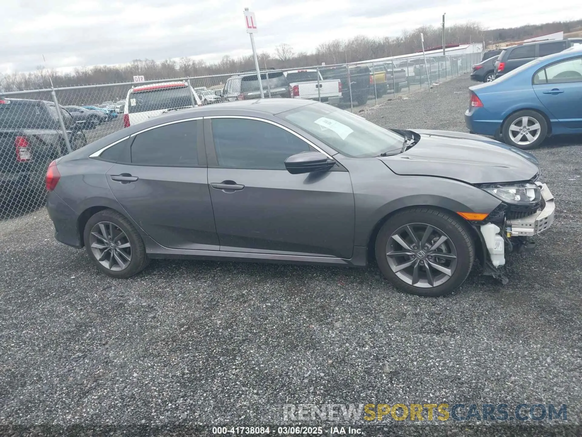 13 Photograph of a damaged car 2HGFC2F60KH591472 HONDA CIVIC 2019