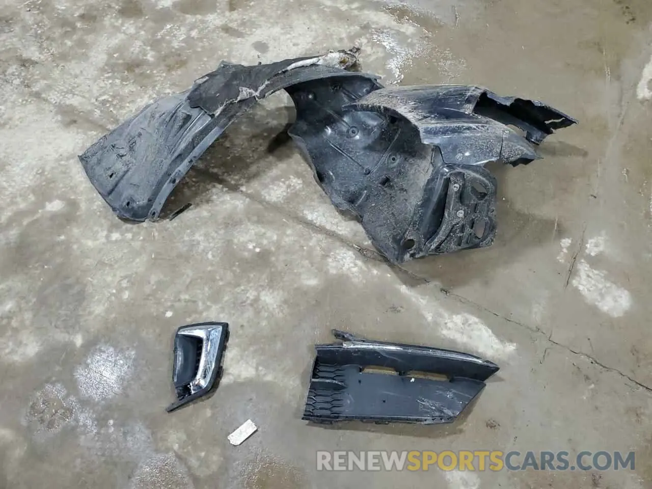 12 Photograph of a damaged car 2HGFC2F60KH591892 HONDA CIVIC 2019