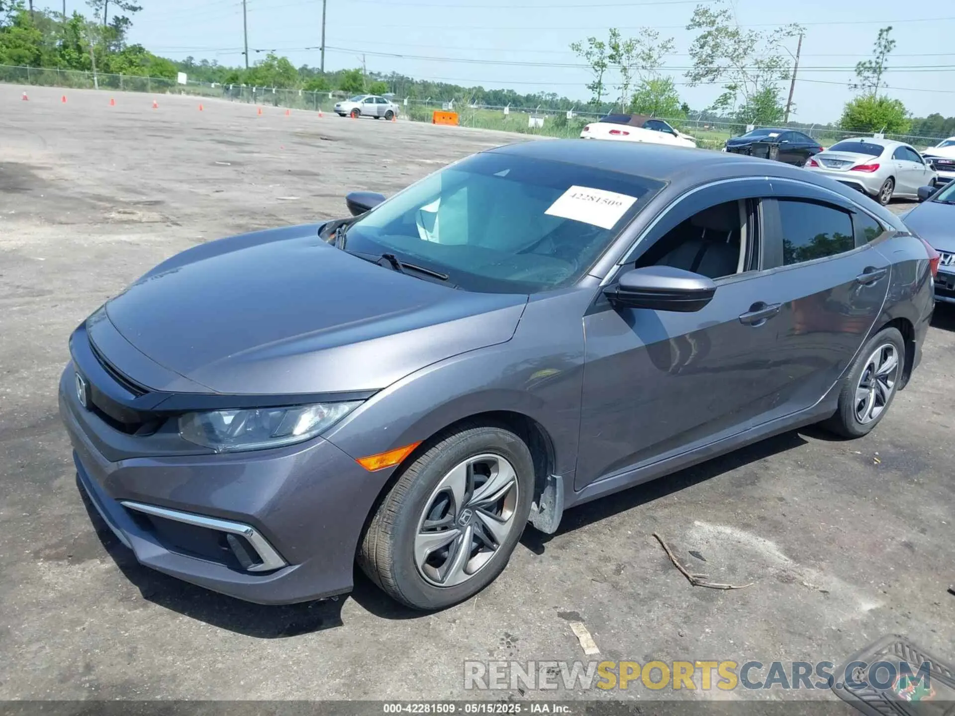 2 Photograph of a damaged car 2HGFC2F60KH596686 HONDA CIVIC 2019