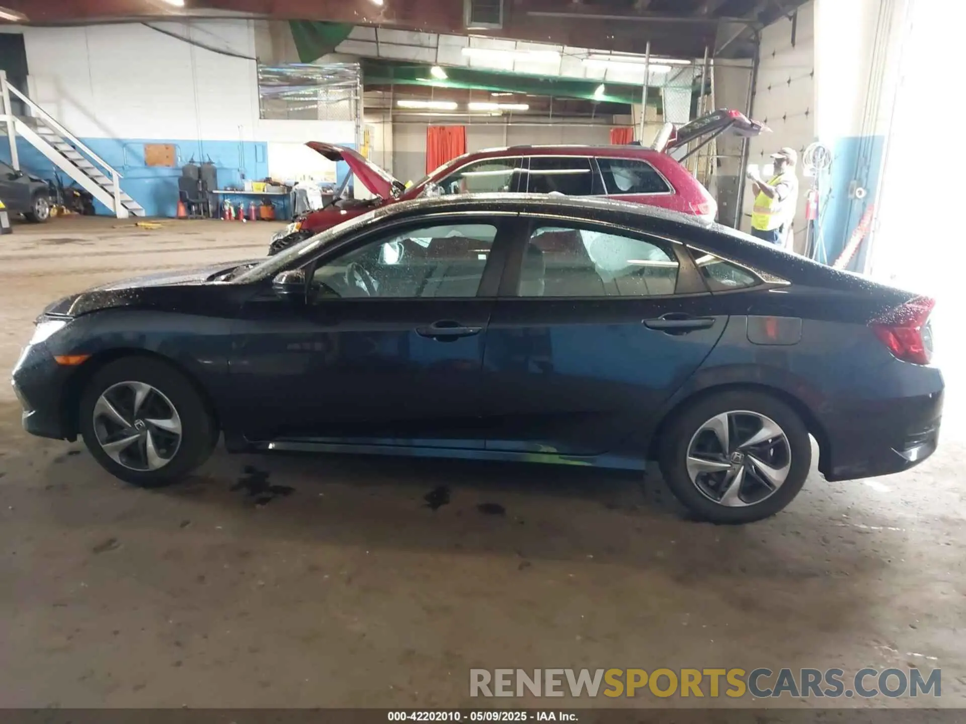 15 Photograph of a damaged car 2HGFC2F60KH599328 HONDA CIVIC 2019