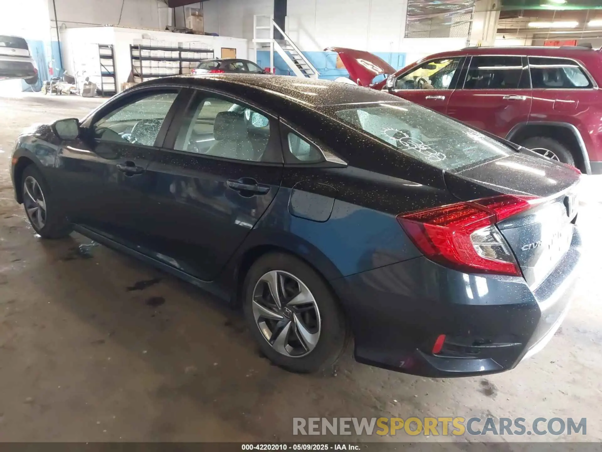 3 Photograph of a damaged car 2HGFC2F60KH599328 HONDA CIVIC 2019