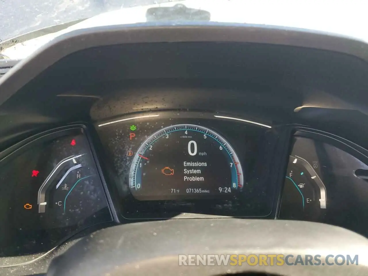 9 Photograph of a damaged car 2HGFC2F60KH604799 HONDA CIVIC 2019