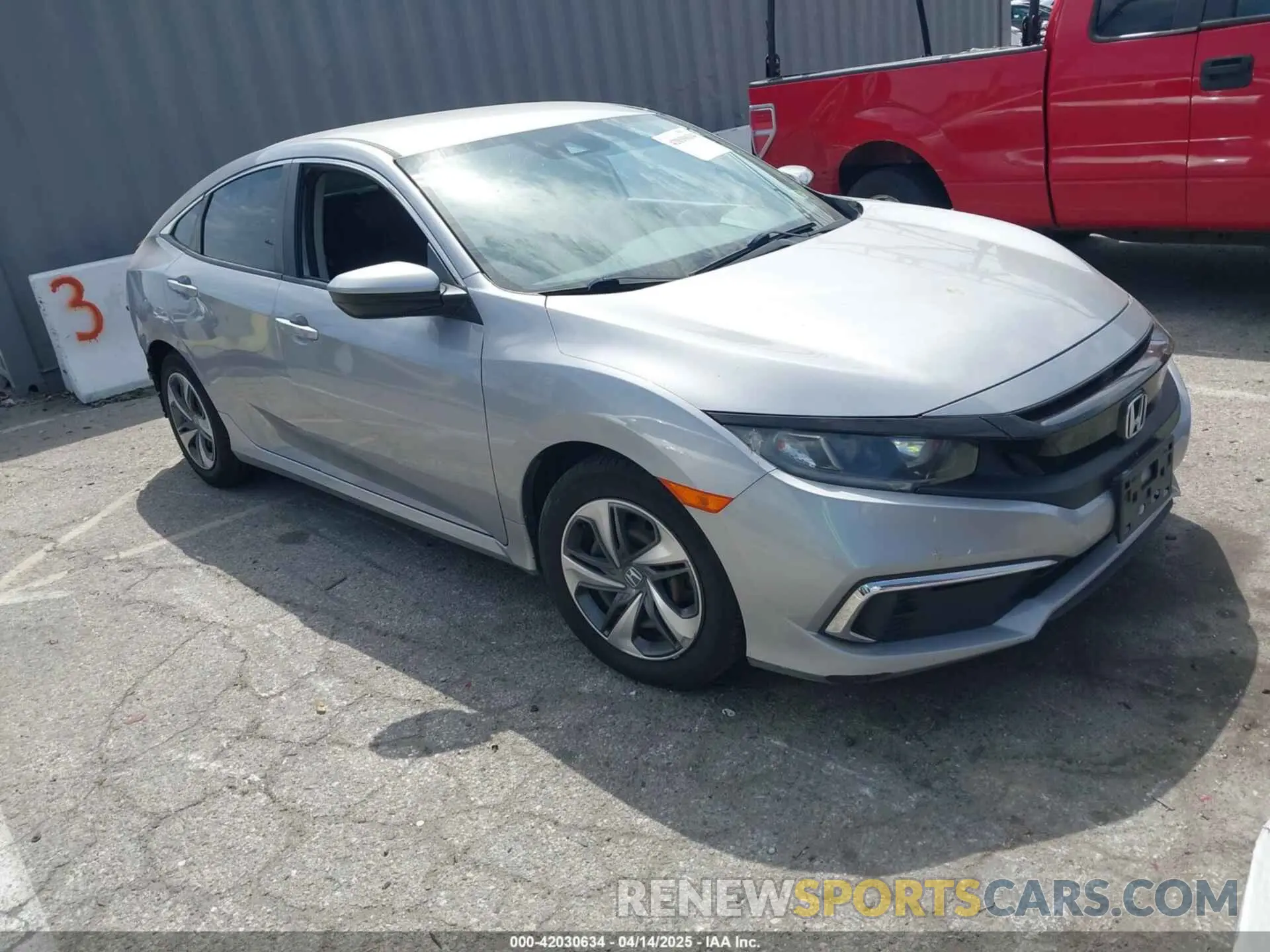 1 Photograph of a damaged car 2HGFC2F61KH536965 HONDA CIVIC 2019