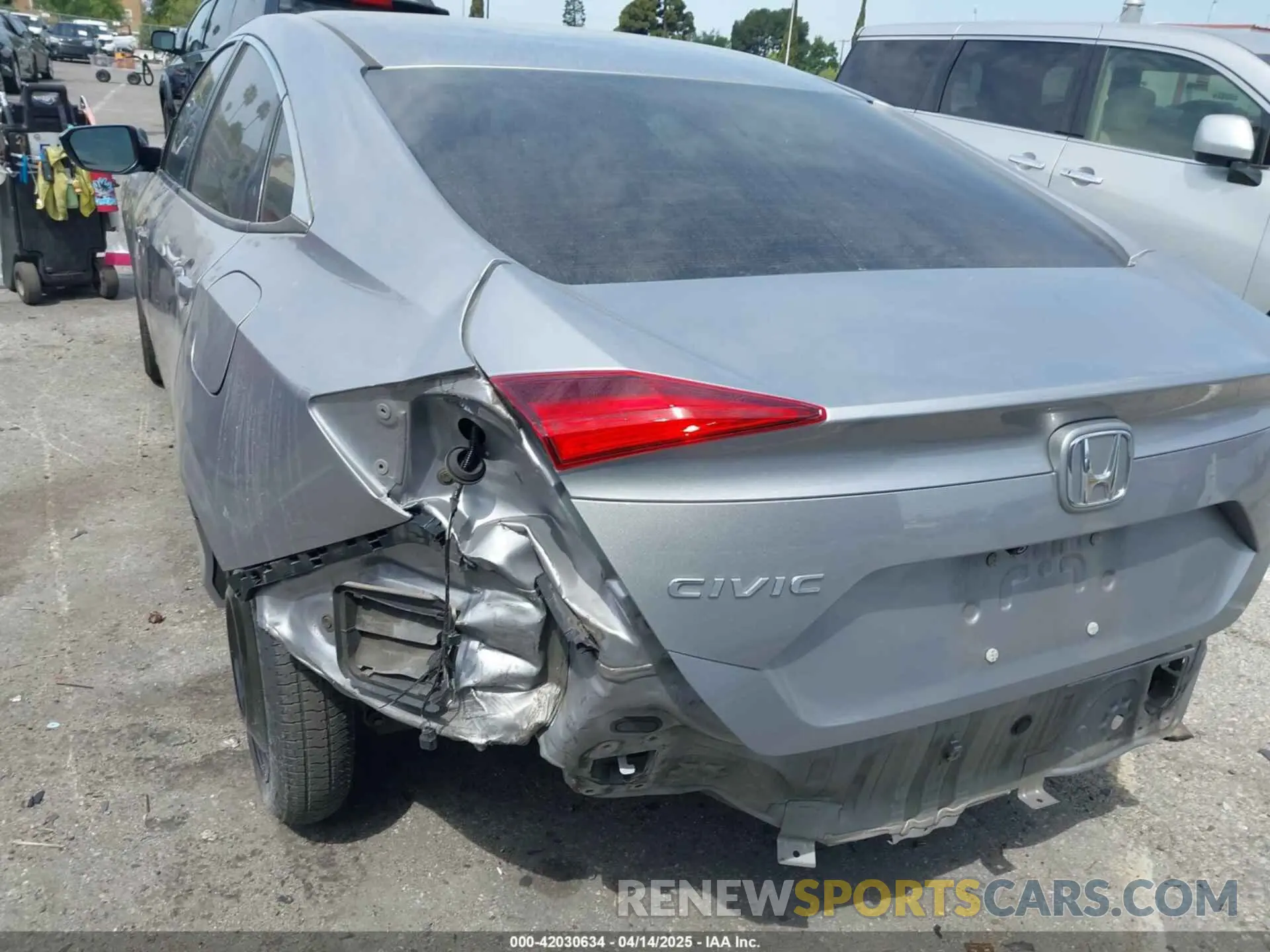 6 Photograph of a damaged car 2HGFC2F61KH536965 HONDA CIVIC 2019