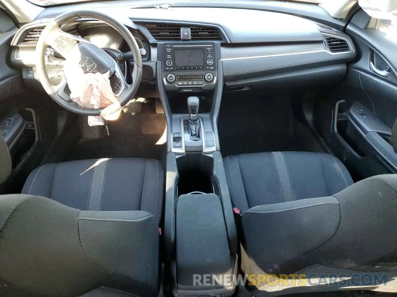 8 Photograph of a damaged car 2HGFC2F61KH560862 HONDA CIVIC 2019