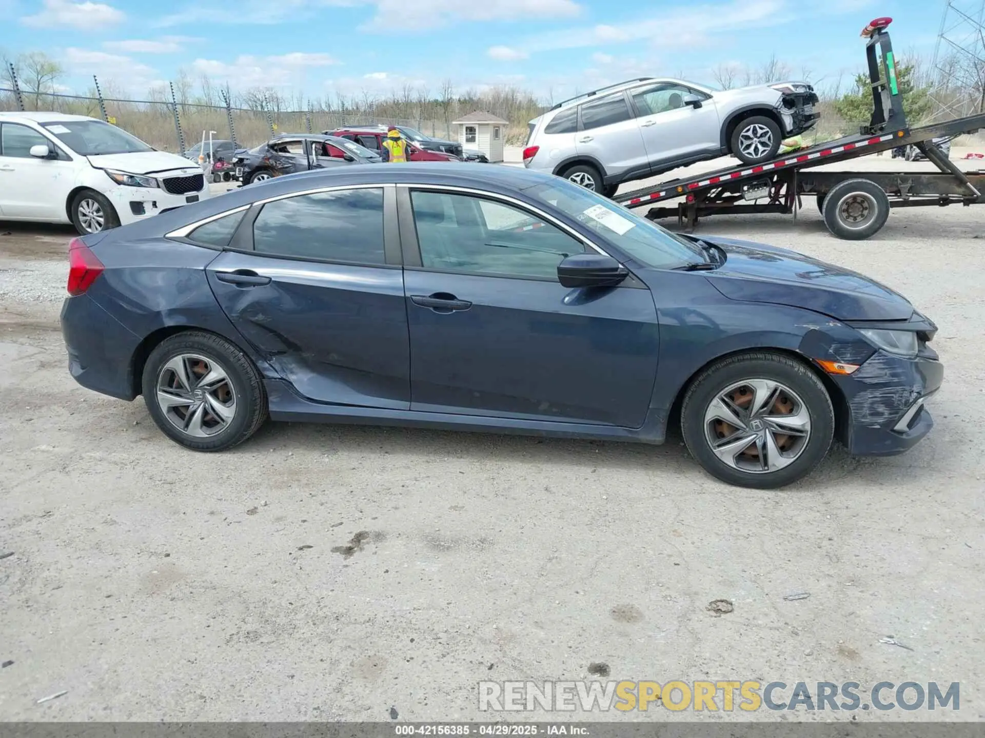 13 Photograph of a damaged car 2HGFC2F61KH564474 HONDA CIVIC 2019