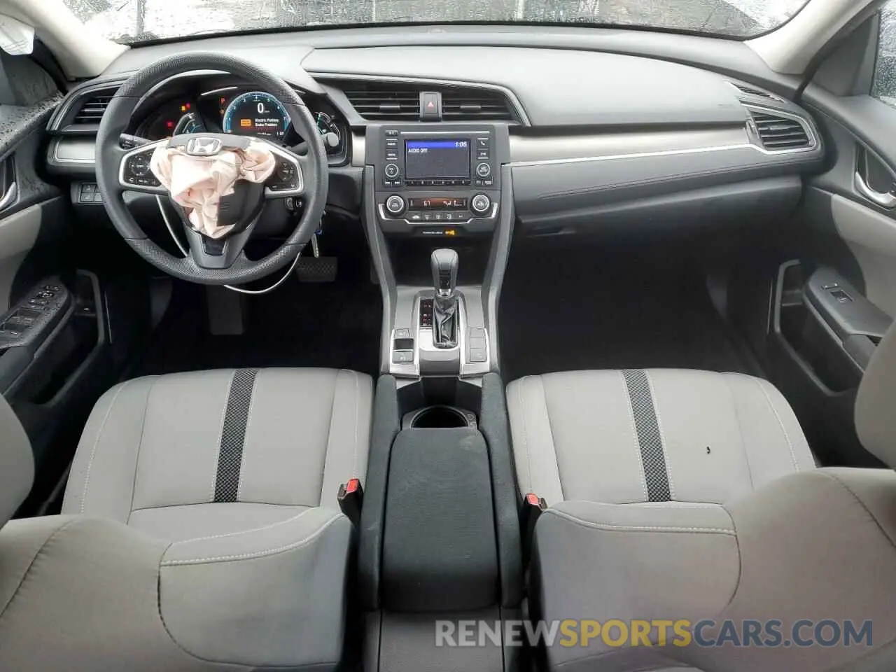 8 Photograph of a damaged car 2HGFC2F61KH565463 HONDA CIVIC 2019