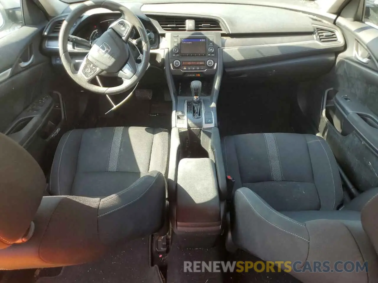 8 Photograph of a damaged car 2HGFC2F61KH583199 HONDA CIVIC 2019