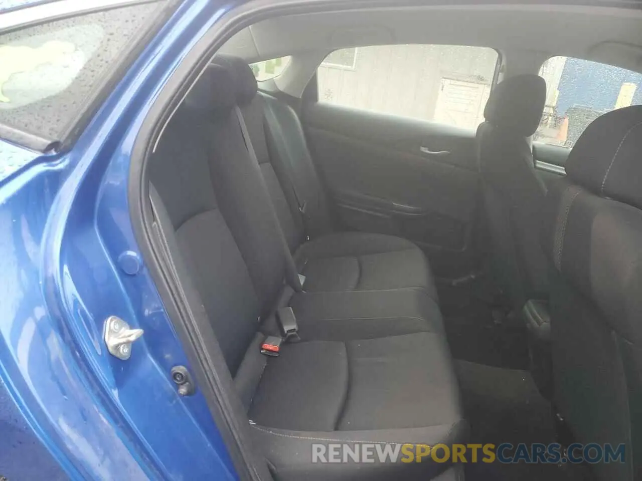 10 Photograph of a damaged car 2HGFC2F61KH604469 HONDA CIVIC 2019