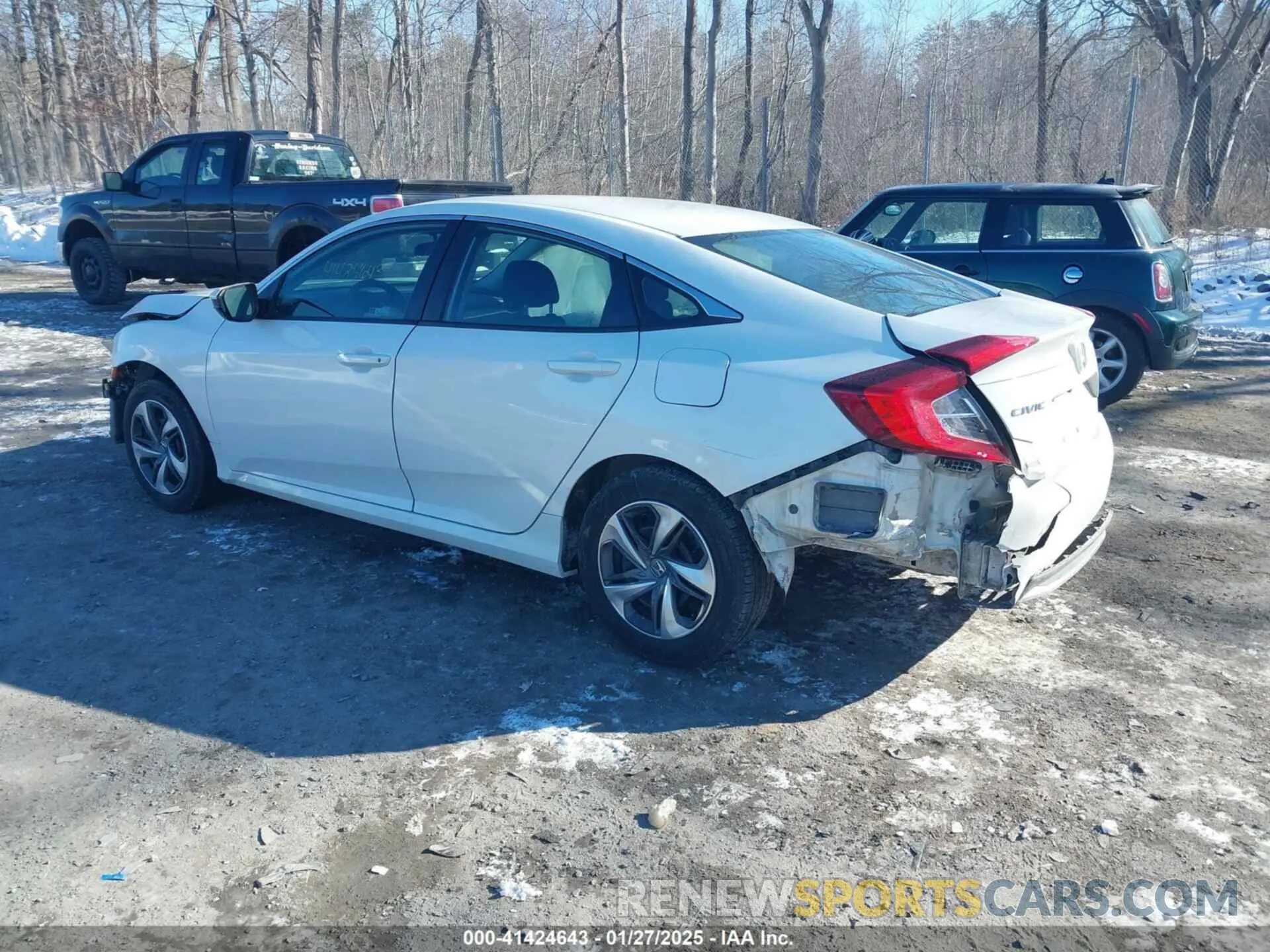 3 Photograph of a damaged car 2HGFC2F62KH513727 HONDA CIVIC 2019