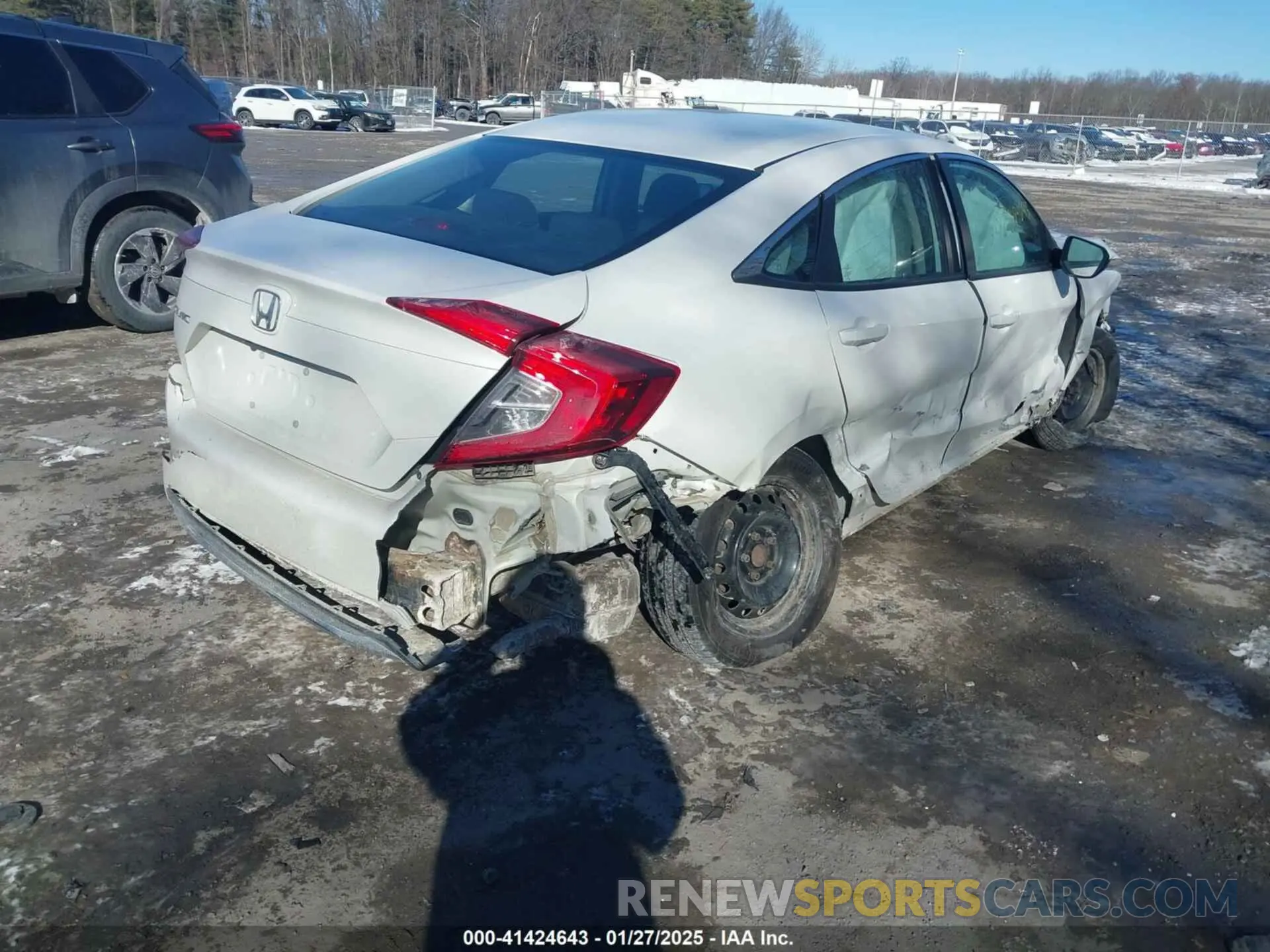 4 Photograph of a damaged car 2HGFC2F62KH513727 HONDA CIVIC 2019