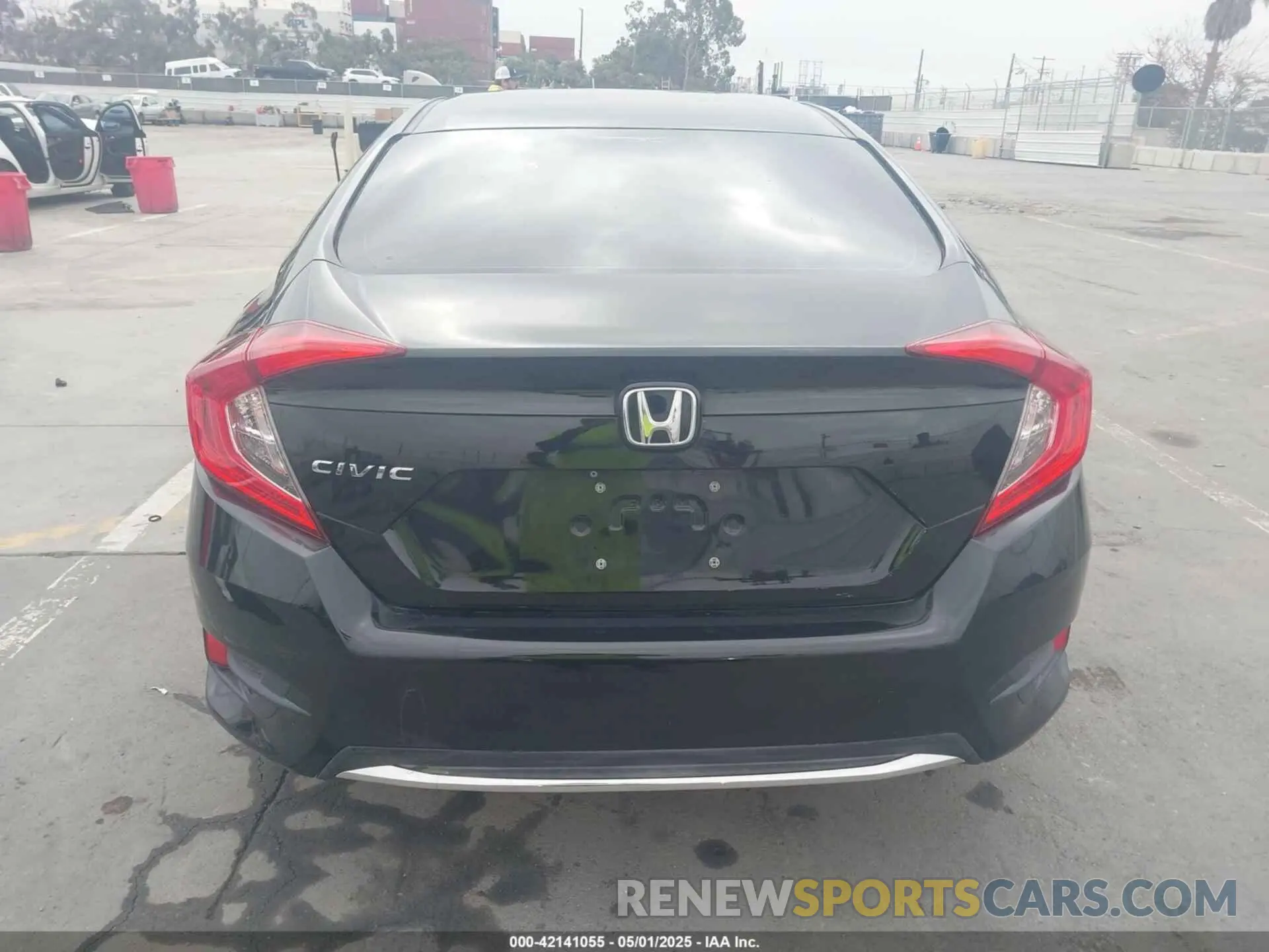 16 Photograph of a damaged car 2HGFC2F62KH532228 HONDA CIVIC 2019
