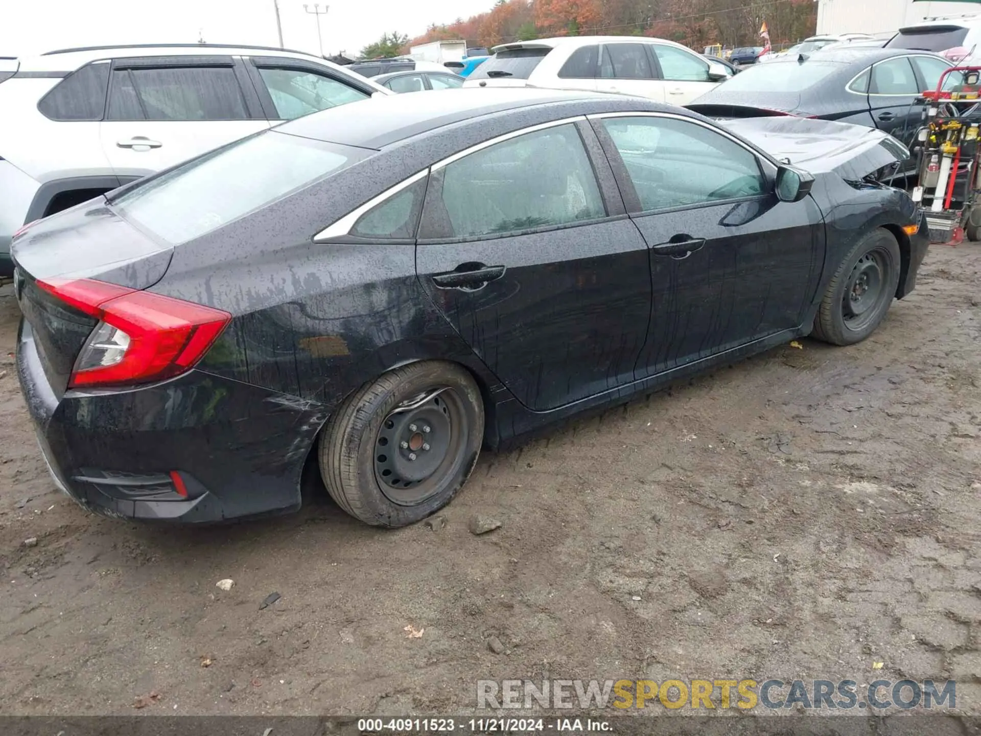 4 Photograph of a damaged car 2HGFC2F62KH545822 HONDA CIVIC 2019