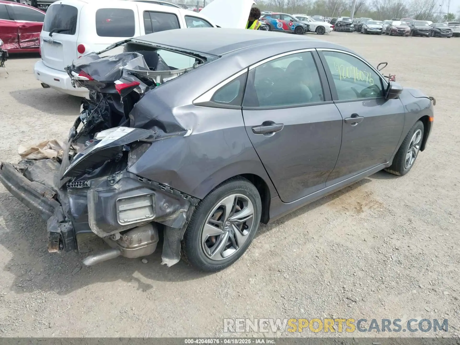4 Photograph of a damaged car 2HGFC2F62KH552690 HONDA CIVIC 2019