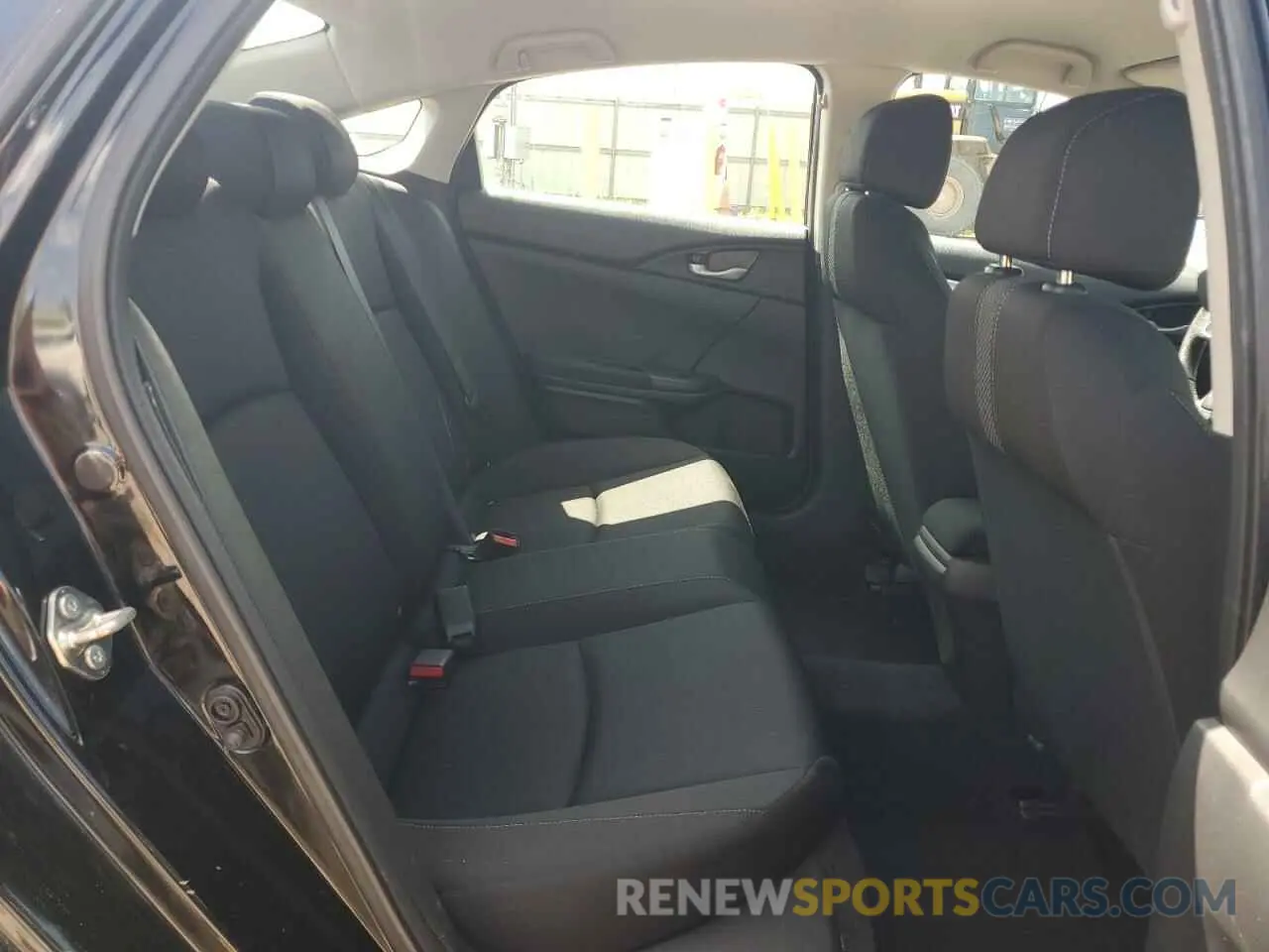 10 Photograph of a damaged car 2HGFC2F62KH579534 HONDA CIVIC 2019