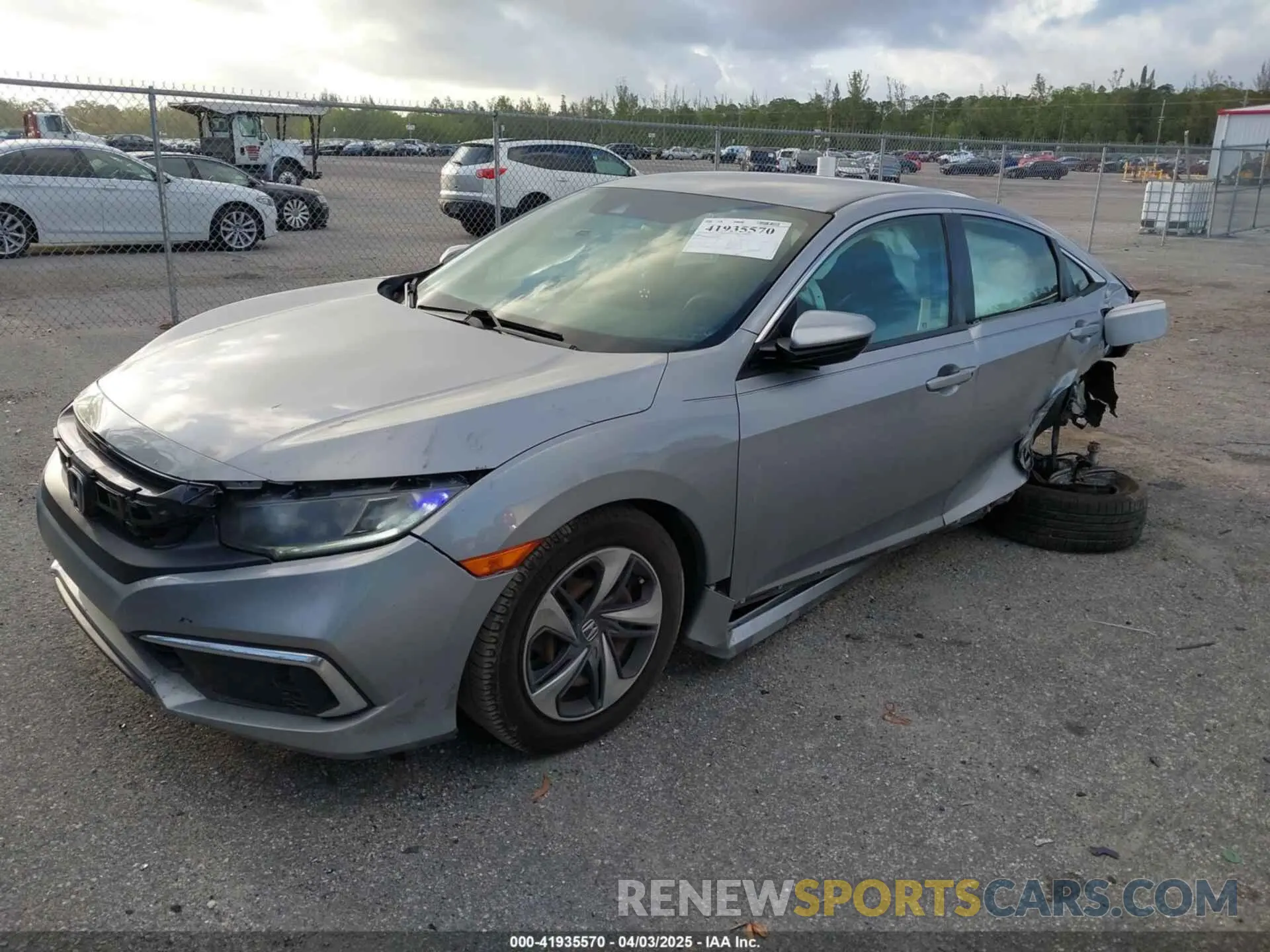 2 Photograph of a damaged car 2HGFC2F62KH583213 HONDA CIVIC 2019