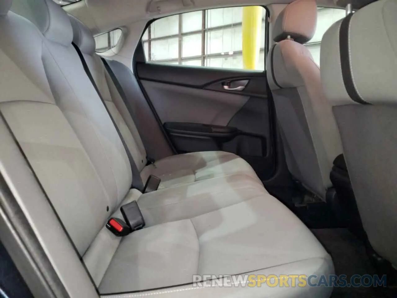 10 Photograph of a damaged car 2HGFC2F62KH583292 HONDA CIVIC 2019