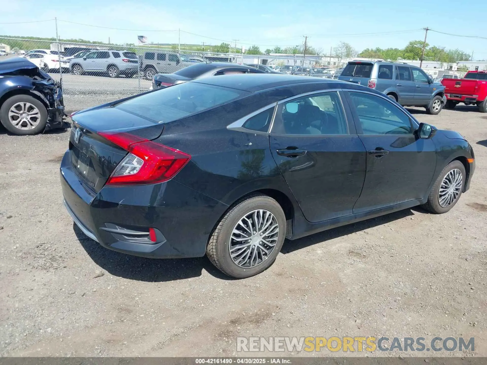 4 Photograph of a damaged car 2HGFC2F62KH589741 HONDA CIVIC 2019