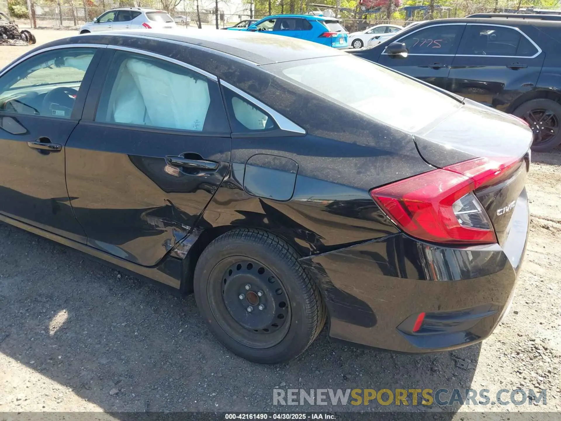 6 Photograph of a damaged car 2HGFC2F62KH589741 HONDA CIVIC 2019