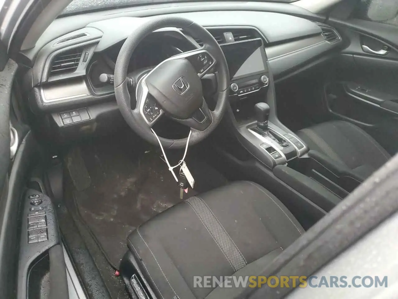 8 Photograph of a damaged car 2HGFC2F62KH601905 HONDA CIVIC 2019